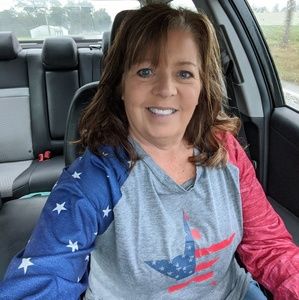 Meet your Posher, Deana